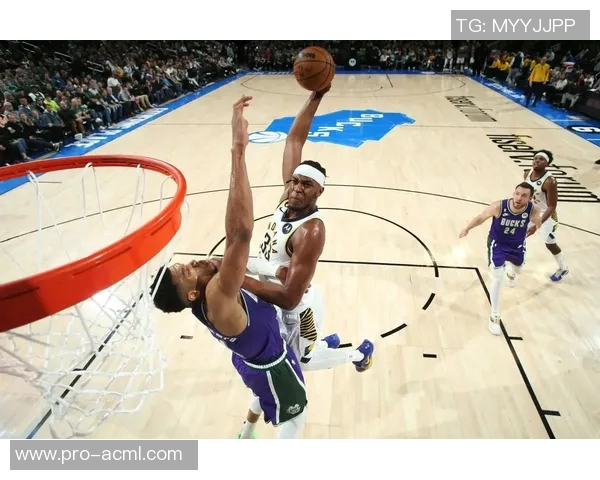 字母哥与特纳的化学反应即将开启反馈交流助力球队合作提升